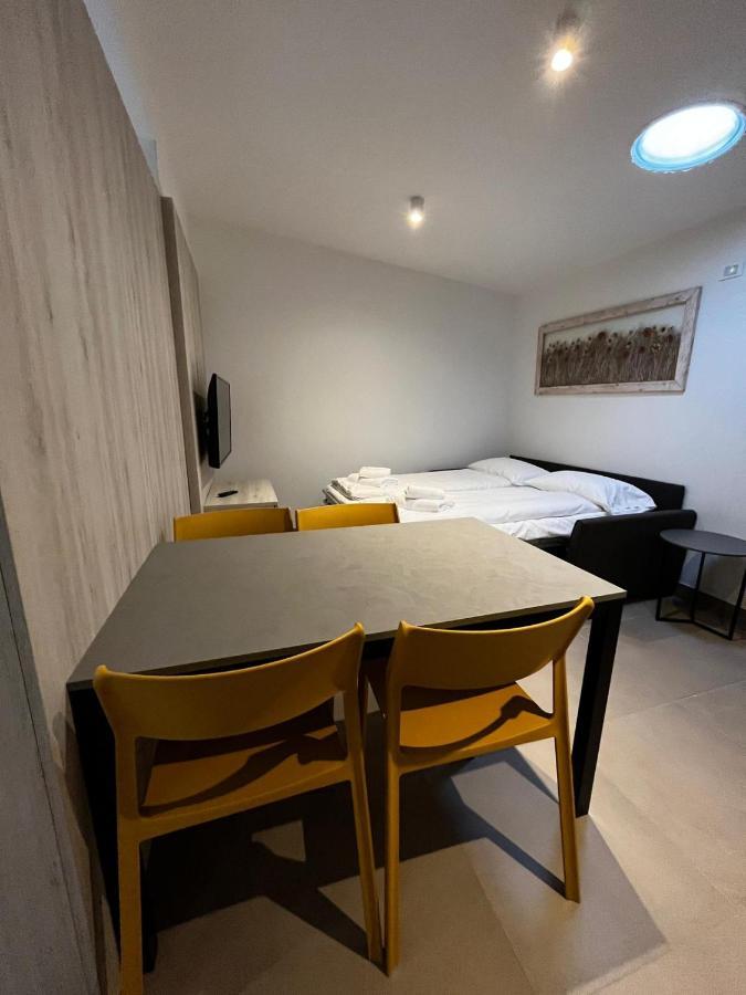 Bilo - Apartments For Rent ترينتو المظهر الخارجي الصورة