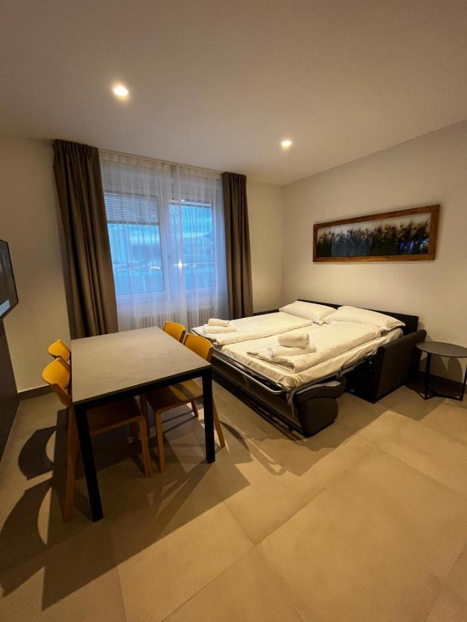 Bilo - Apartments For Rent ترينتو المظهر الخارجي الصورة