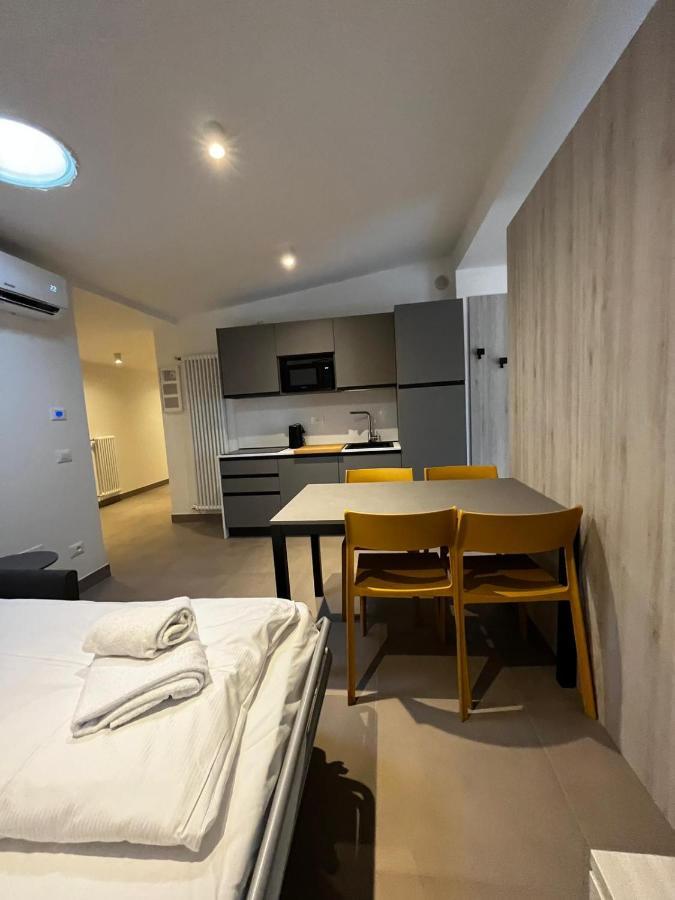 Bilo - Apartments For Rent ترينتو المظهر الخارجي الصورة