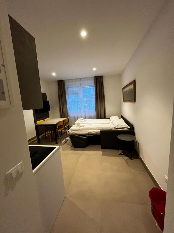 Bilo - Apartments For Rent ترينتو المظهر الخارجي الصورة