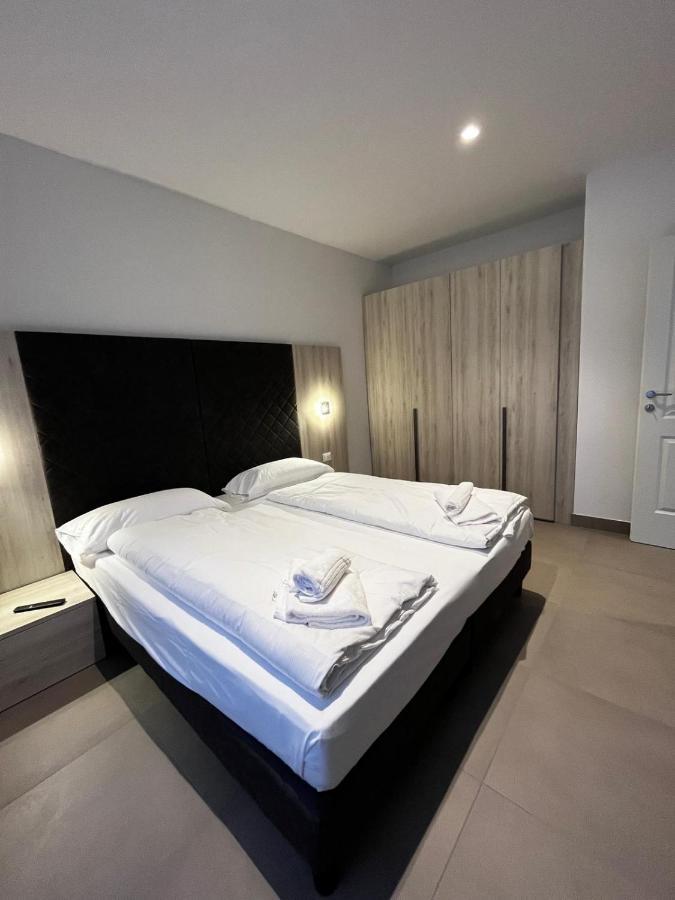 Bilo - Apartments For Rent ترينتو المظهر الخارجي الصورة