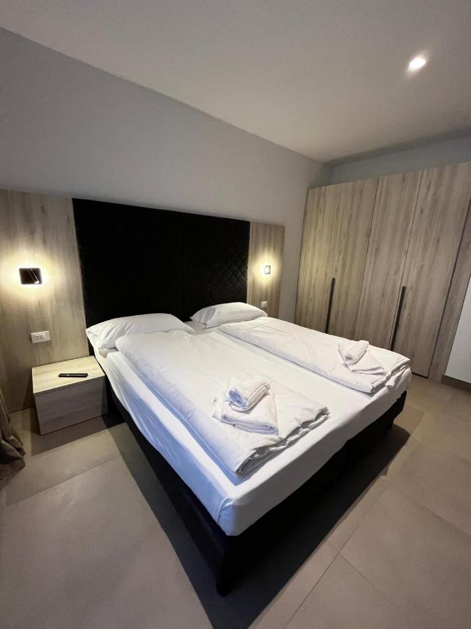 Bilo - Apartments For Rent ترينتو المظهر الخارجي الصورة