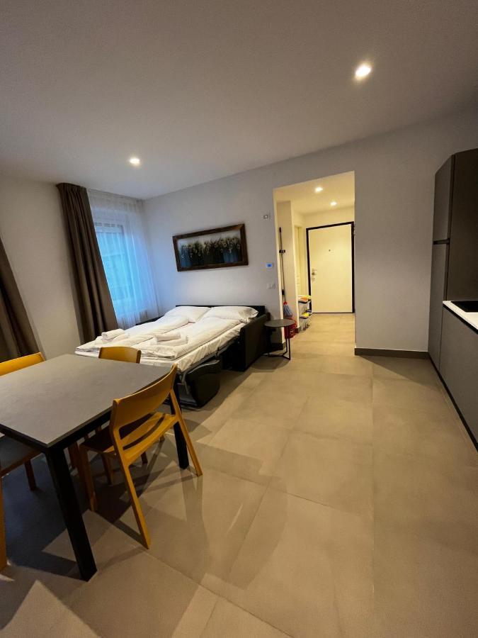 Bilo - Apartments For Rent ترينتو المظهر الخارجي الصورة