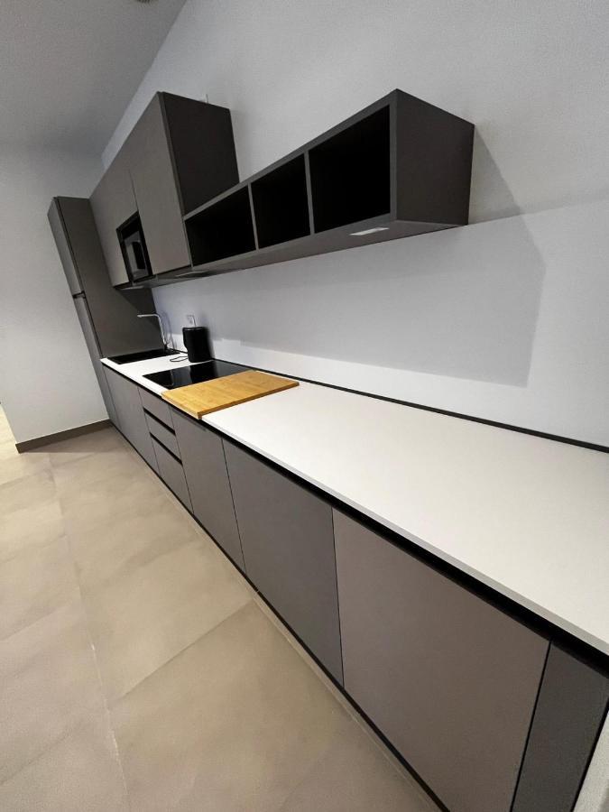 Bilo - Apartments For Rent ترينتو المظهر الخارجي الصورة